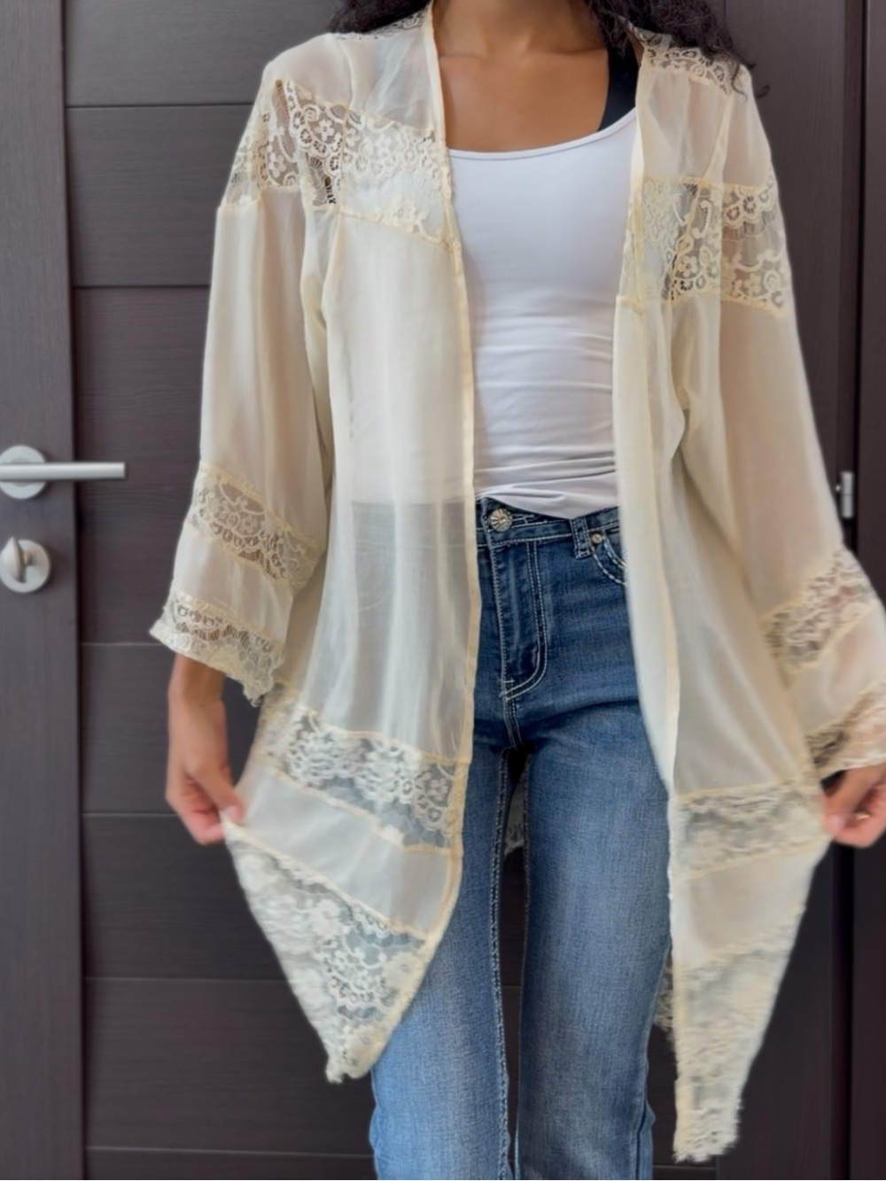 ASOS Cream Lace Detail Robe - Picture 3 of 14